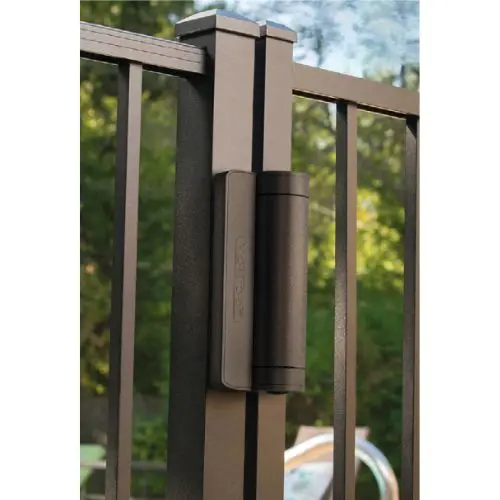 Caracal Hydraulic 180 gate closer and spring hinge - Locinox.webp